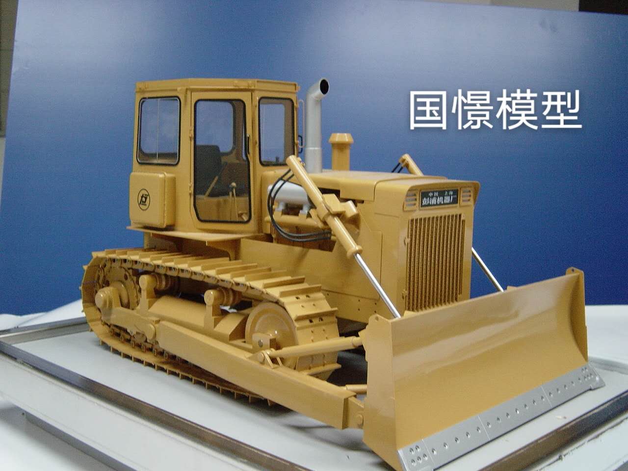 兴国县车辆模型