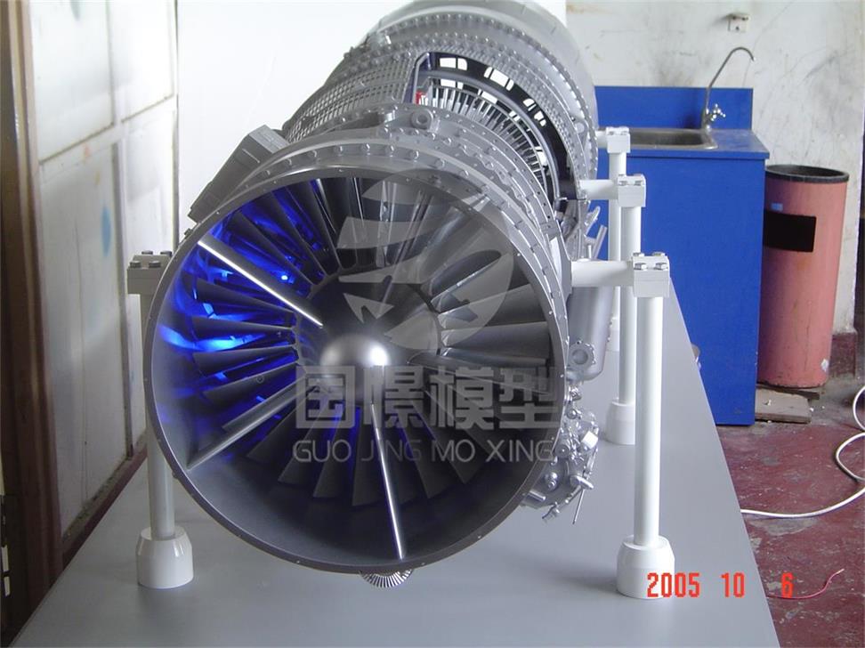 兴国县飞机发动机模型